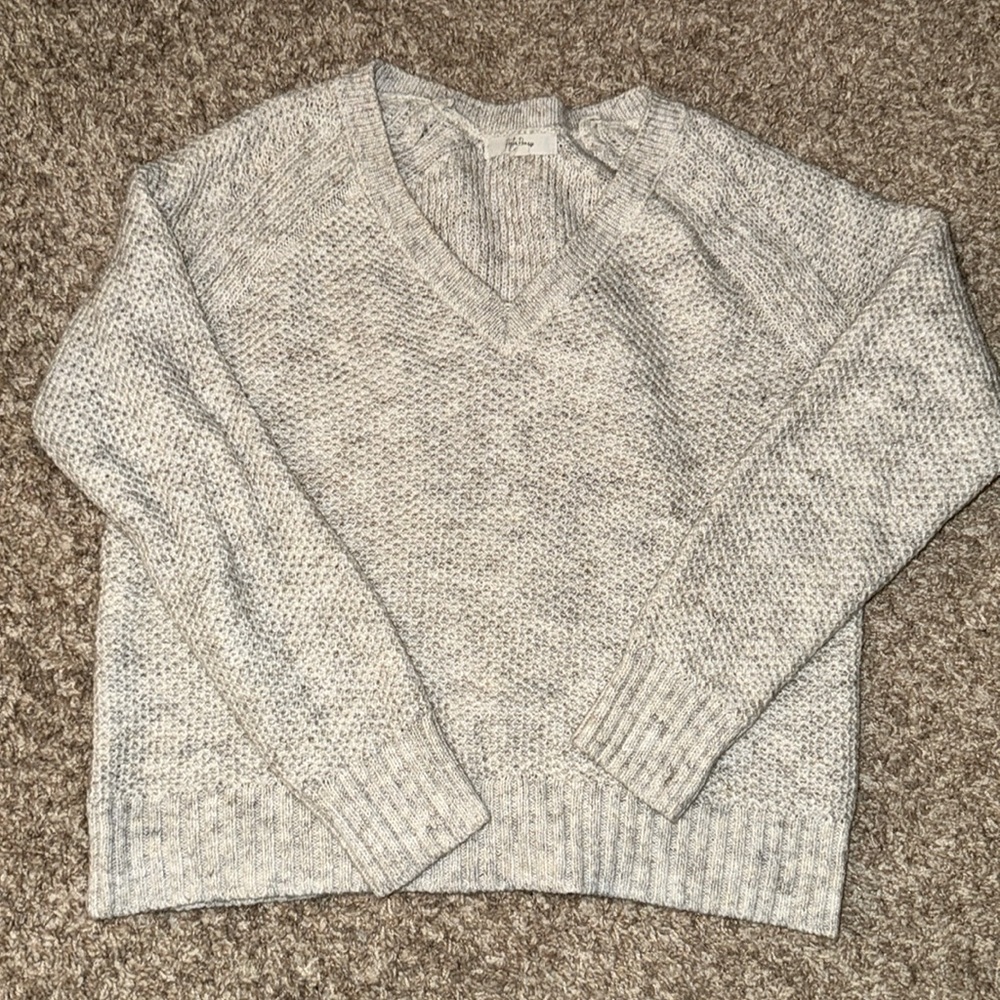 Women’s cream crop knit